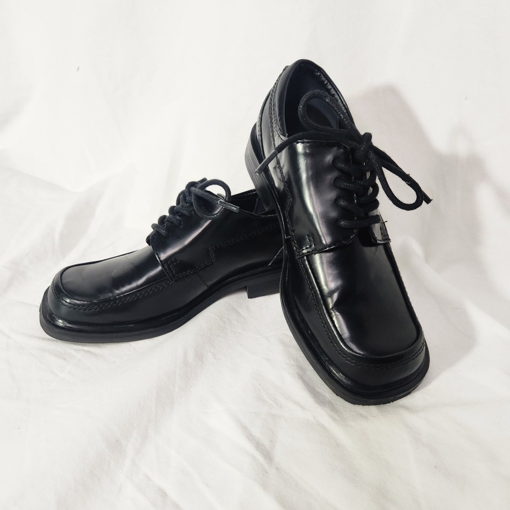 KENNETH COLE Reaction Boys Lace Up Dress Shoes Boys Youth Size 1M T-Flex